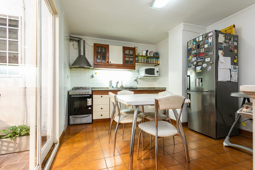 Imagen 9 de 30 de Venta Ph 3 Amb Con Patio Y Escritorio En Coghlan
