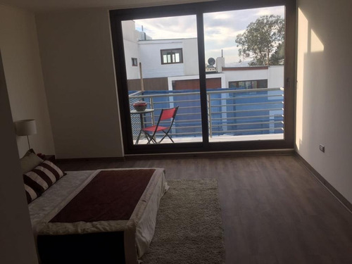Vendo Cómoda Y Luminosa Casa De 3 Dorm. Calle Merced - Viña