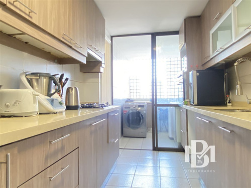 Departamento En Venta De 4 Dorm. En Las Condes