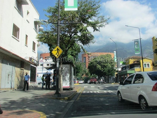 Imagen 12 de 30 de Venta De Apartamento En Chacao Rah 22-18899 Orlando Figueira 0412 553 52 89