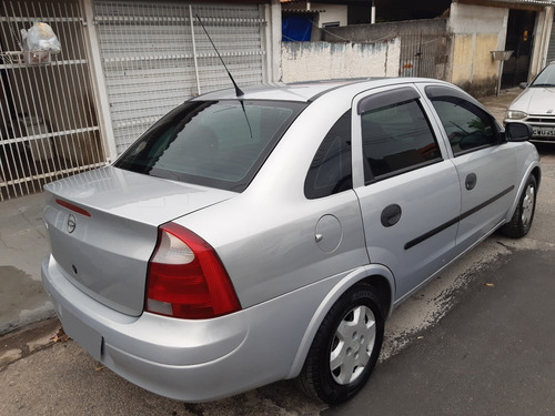 Corsa Sedan 1.0 Impecável
