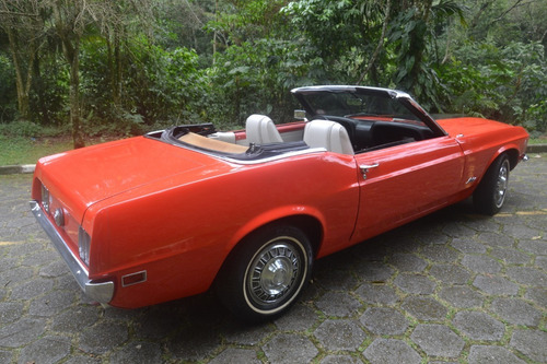 Ford Mustang Conversivel