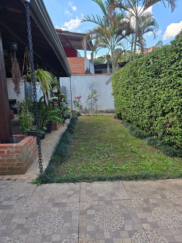 Casa 3 Quarto Sendo 1 Suite