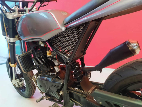 Beta Motard 200
