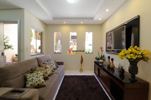 Imagem 2 de 22 de Casa À Venda, 4 Quartos, 1 Suíte, 2 Vagas, Santo Antônio - Divinópolis/mg - 33098
