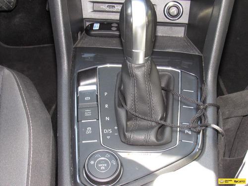 Imagen 15 de 25 de Volkswagen Tiguan 2.0 Trendline Tsi 4motion (7 Puestos)