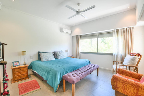 Casa De 5 Dormitorios En Venta Con Pileta - Barrio Cerrado - Aldea