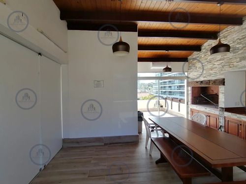 En Alquiler 3 Dormitorios Con Vista A La Isla Y Los Dedos, Amenities Completos