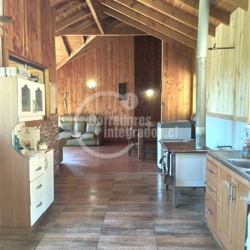 Imagen 2 de 8 de Casa En Venta De 3 Dorm. En Pucón