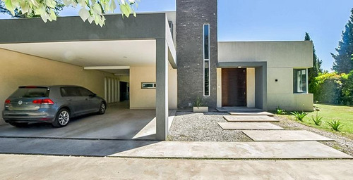 Venta | Permuta: Casa 3 Dormitorios - Country Portal Del Sol - San Lorenzo.