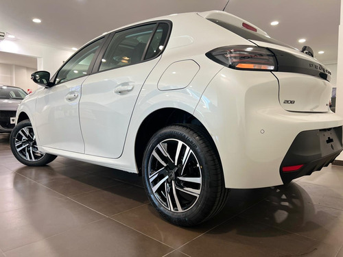 Peugeot 208 1.0T Allure Pack