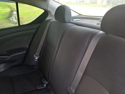 Nissan Versa 2014 1.6 16v Sl Flex 4p
