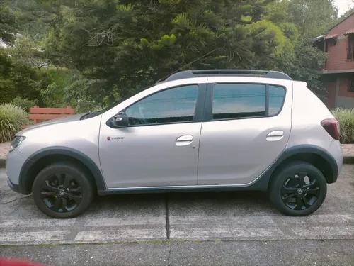 Renault Stepway .