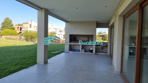 Hermosa Casa En Canning En Country La Providencia En Sector Golf 2