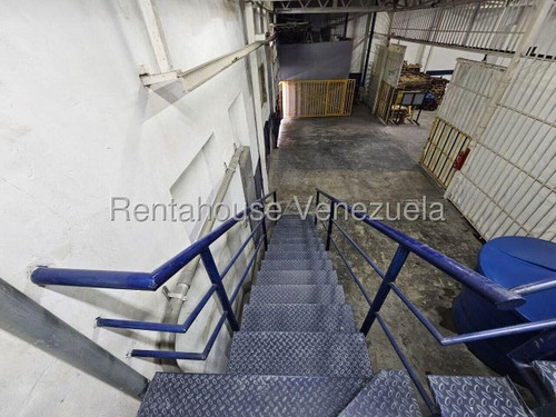 Galpón En Alquiler San Agustin, Centro, Nuevo Circo Mls 25-18530