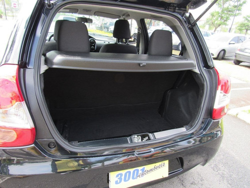 Toyota Etios 1.3 X 16v