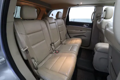 Jeep Grand Cherokee 3.7 Limited 3.6 4x2 At