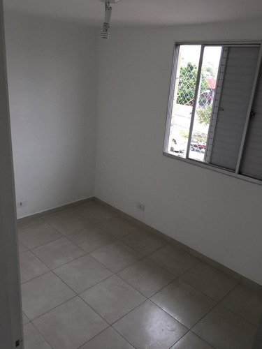 Imagem 4 de 8 de Apartamento Bem Localizado
