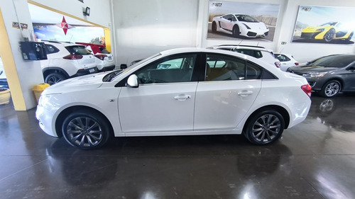 Chevrolet Cruze 1.8 LT 16V FLEX 4P AUTOMÁTICO