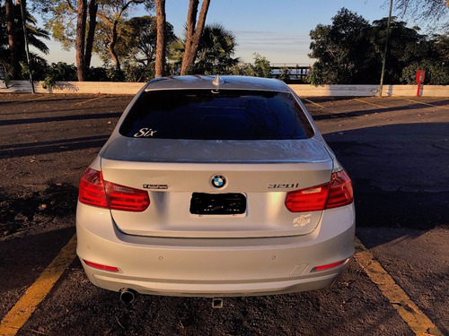 Imagen 5 de 9 de Bmw Serie 3 2.0 320i Sedan 184cv