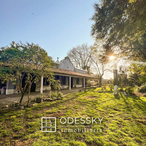 Cañuelas-antigua Casona En Venta - Jose Hernandez Y Juncal -