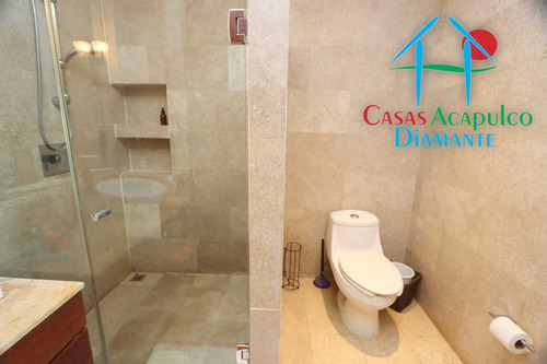 Imagen 26 de 30 de Cad Ocean Front 201. Depa De Playa Con Terraza Y Vista Al Mar