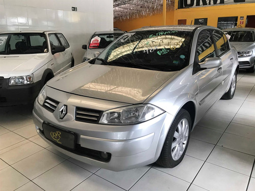 Imagem 1 de 9 de Renault Mégane 2.0 Dynamique Sedan 16v Gasolina 4p