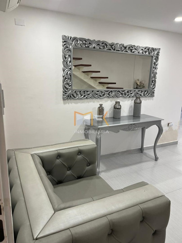 Imagen 21 de 27 de Mk Inmobiliaria Vende Pent House De Tres Niveles Con Terraza Hermosa Vista/04140314977