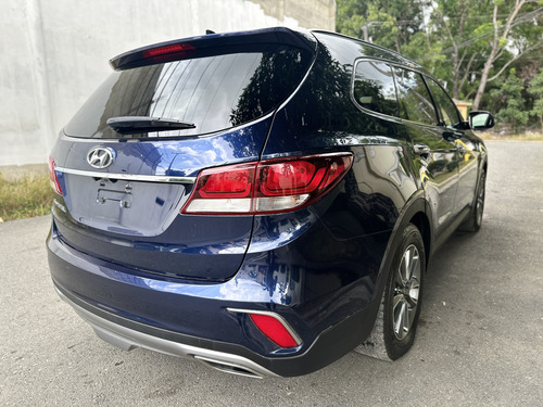 Hyundai Grand Santa Fe 2017