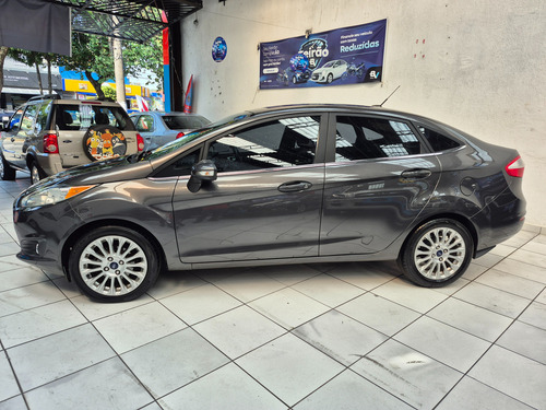 Ford Fiesta Sedan 1.6 16v Titanium Flex Powershift 4p