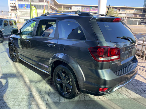 Dodge Journey 2.4 Sport 7 Pasajeros At
