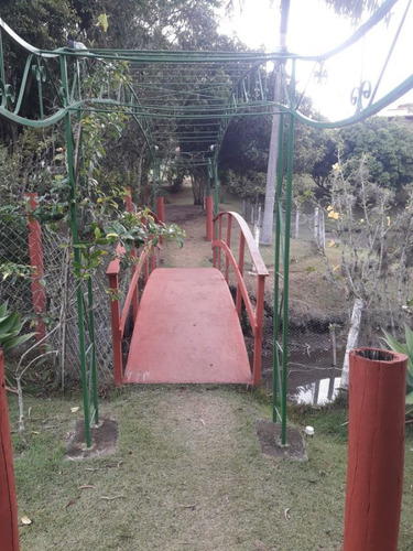 Imagem 16 de 19 de Casa De Condomínio À Venda Na Rua Aurélio Bueno, Pimenteis, Águas De Lindóia - Sp - Liv-23710