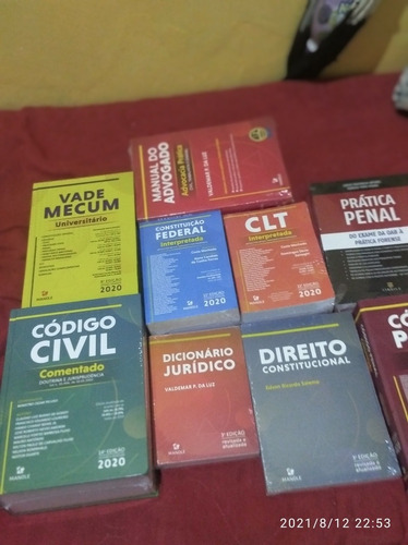 Imagem 1 de 2 de Coleção De Estudos Direito. 10livros 8lacrados
