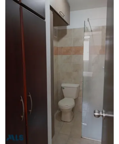 Apartamento, Excelente Ubicación, Unidad Completa...(mls#252938)