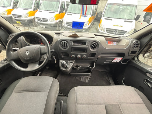 Renault Master minibus L2h2 Executiva 16 Lugares
