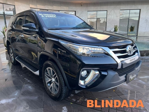 Imagem 1 de 13 de Toyota Hilux Sw4 2.8 Srx 4x4 16v Turbo Intercooler Diesel 4p