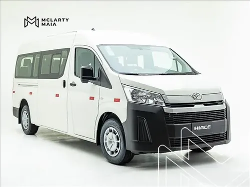 Toyota Hiace 2.8 D-4d Turbo Minibus 15+1 Dx | MercadoLivre
