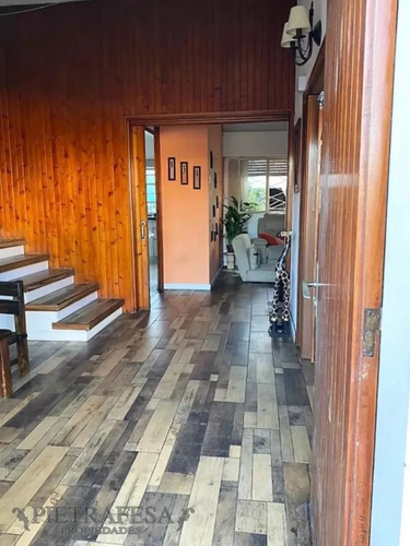 Casa En Venta, 4 Dormitorios, 3 Baños, Fondo Con Parrillero, Garaje, Av Gral Rivera, Malvin