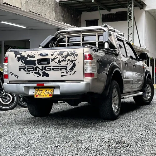 Ford Ranger Xlt Mt 2.6cc 4x4 2010**