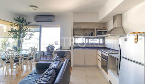 Departamento En Venta, 2 Amb, En Olivos Con Cochera