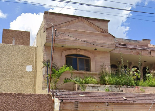 Remate!!!...invierte Y Obten Ganancias. Casa Adjudicada En Holanda 110, Los Laureles, Zamora De Hidalgo, Los Laureles, Zamora, Michoacán