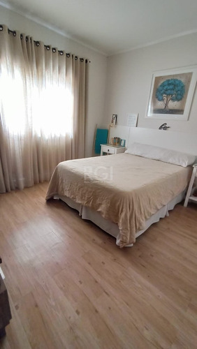 Sobrado Em Jardim Leopoldina Com 2 Dormitórios - Ot7892