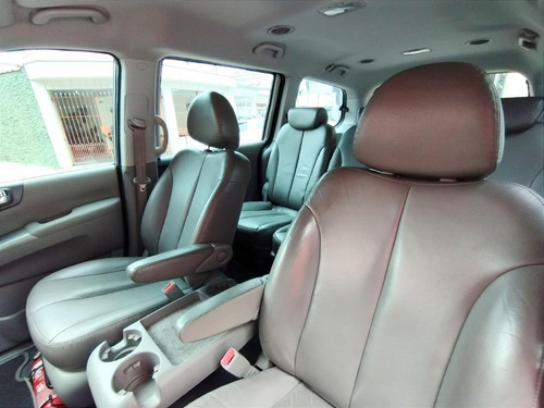 Imagem 6 de 13 de Kia Carnival Ex 3.8 (aut) Gasolina Automático