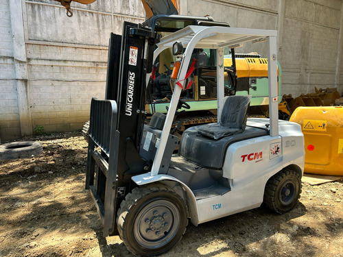 Montacargas Marca Tcm Modelo Fd30t3c De 3 Ton. 2012