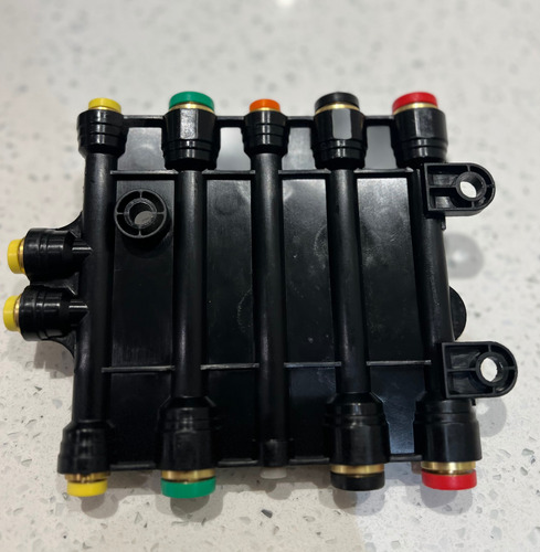 Manifold De Aire Valvulas Freightliner Columbia Generico