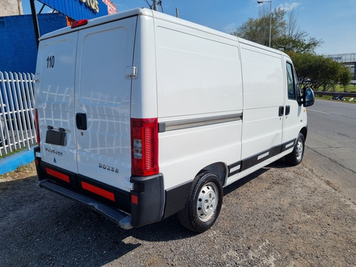Imagen 7 de 15 de Peugeot Boxer 2017 2.3 Hdi Confort 330m