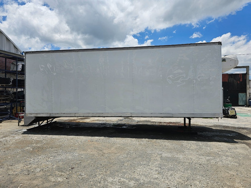 Caja Refrigerada Para 14 Tarimas Thermo King T1080