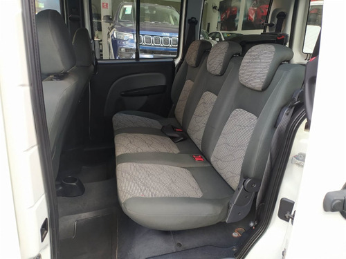 Imagem 22 de 25 de Fiat Doblo 1.4 Mpi Attractive 8v