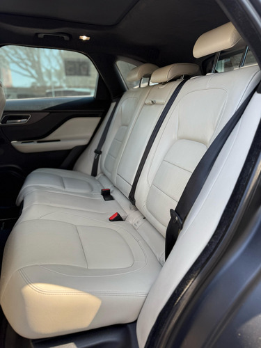 Jaguar F-PACE 3.0 R-sport At
