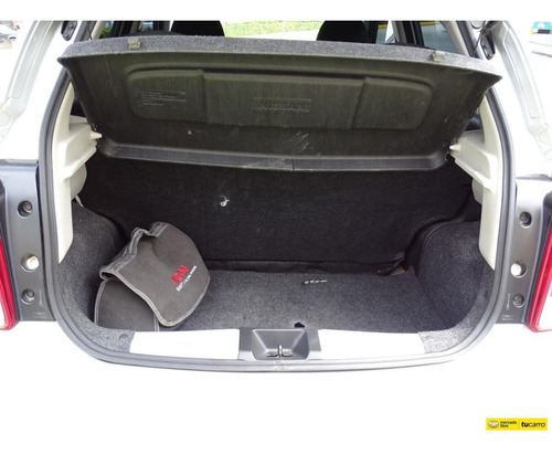 Nissan March 1.6 Active